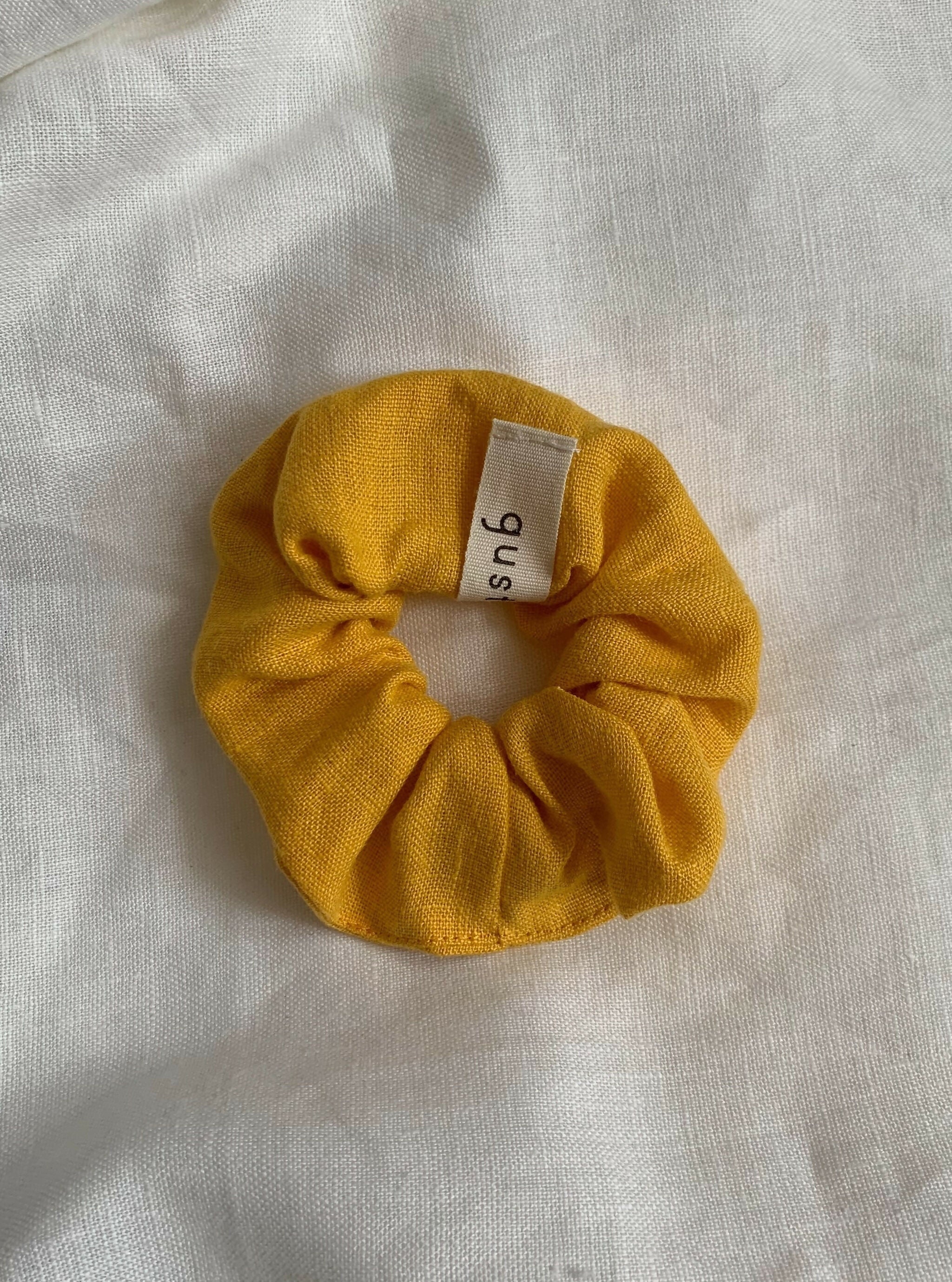 Linen scrunchie Honey yellow