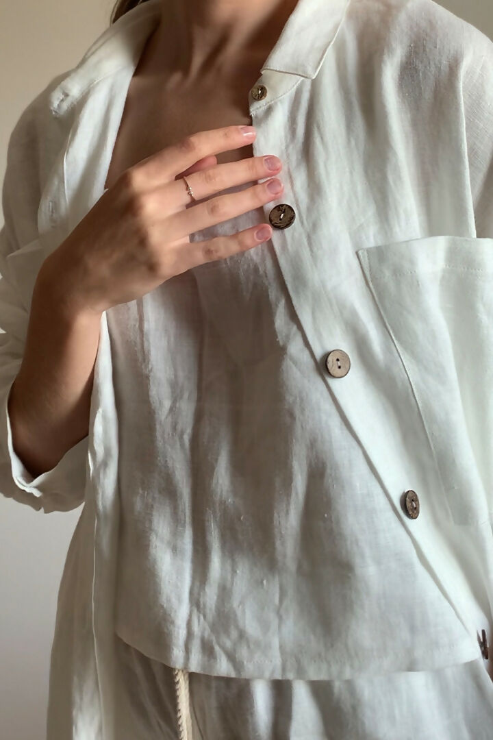Oversized linen shirt white 4