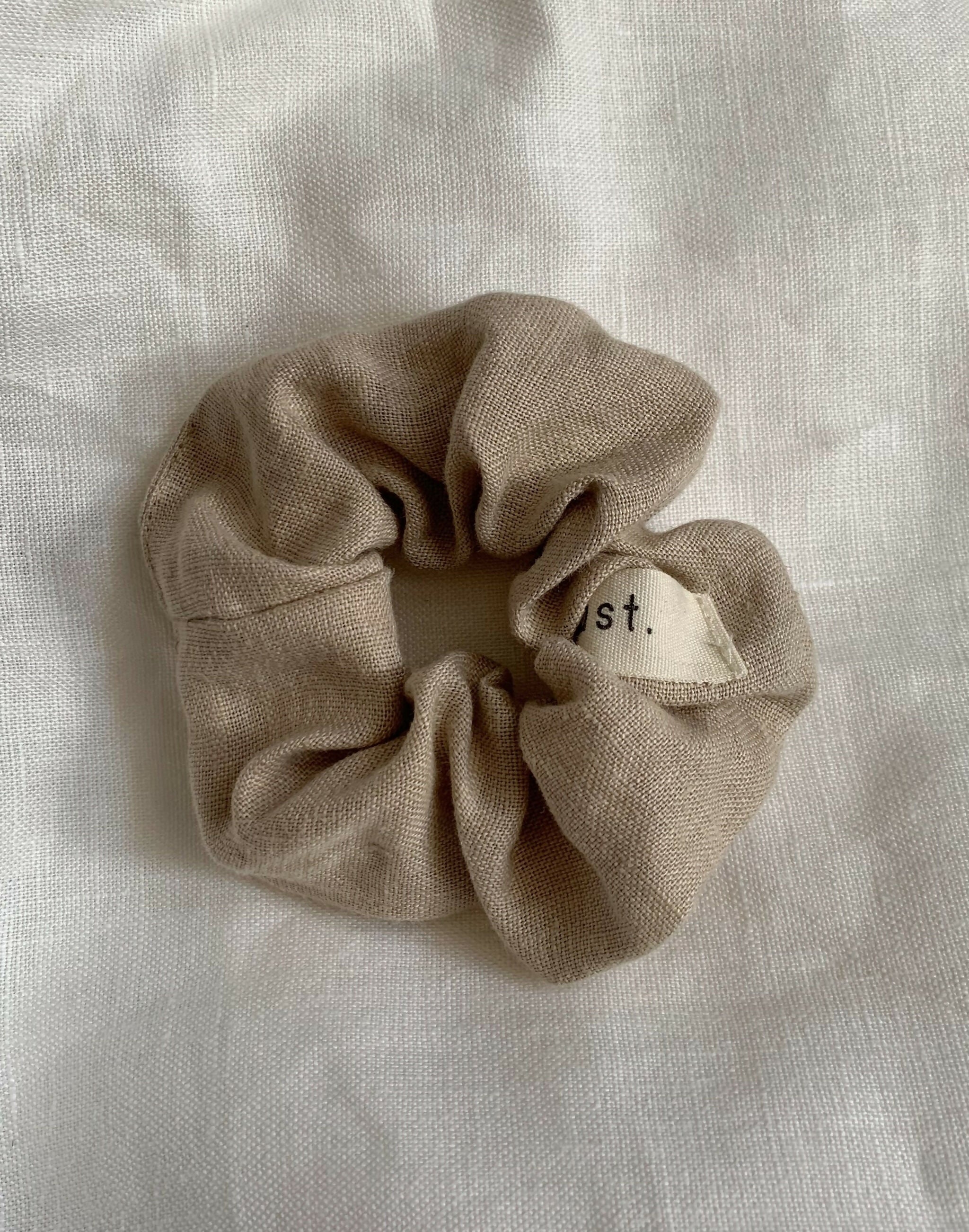 Linen scrunchie Natural
