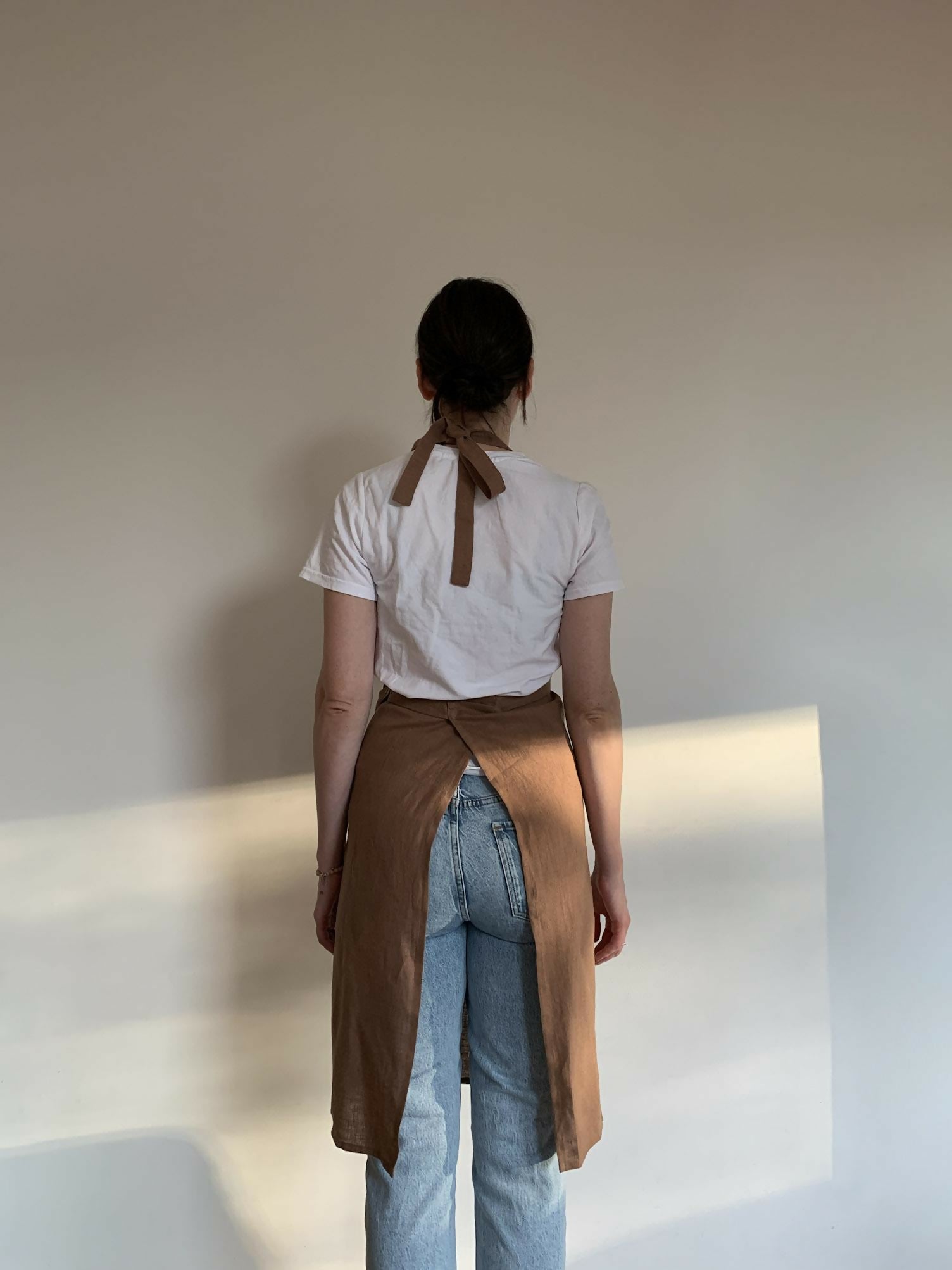 Classic linen apron Br 2