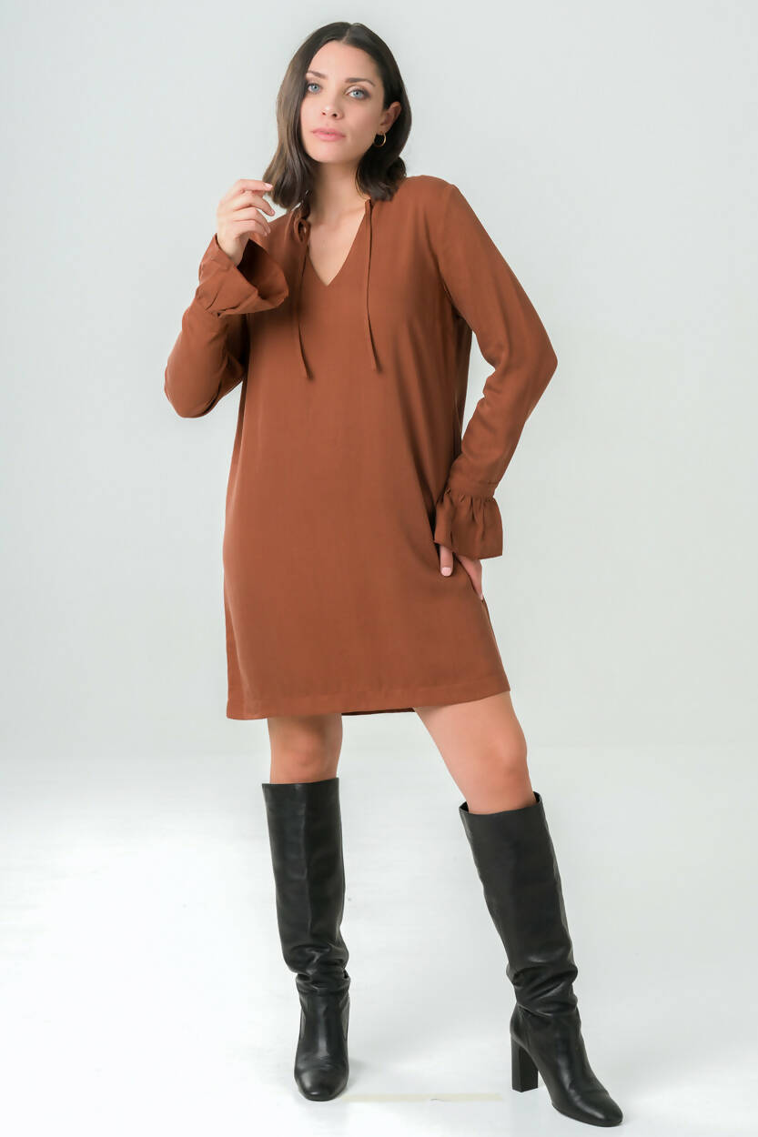 henne brown dress We introduce the Vida Top and Dress in Umber, a rich new shade for sleek, everyday ease. Discover new arrivals now
