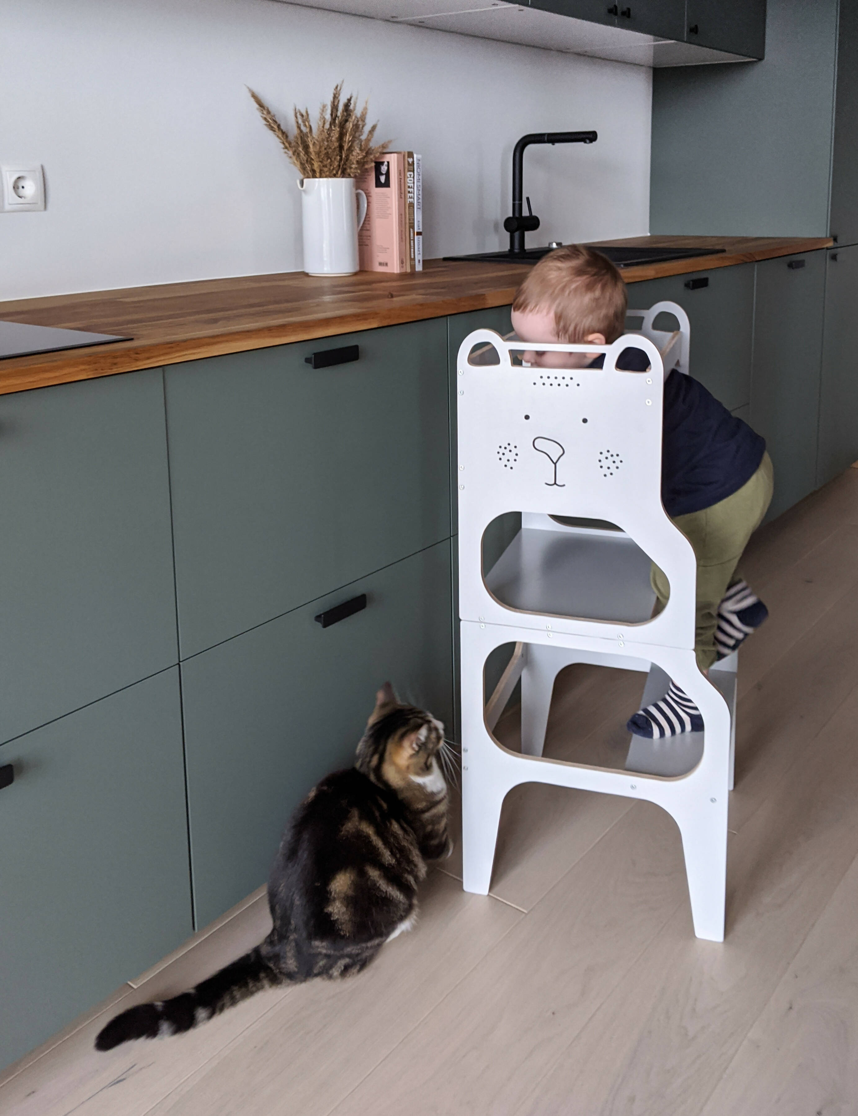 TORRE DE APRENDIZAJE TEDDY – MESA Y SILLA