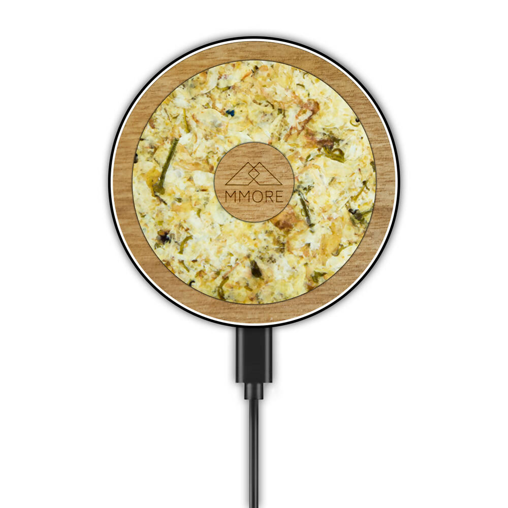 Big Wireless Charger - With Organic and Wood Materials