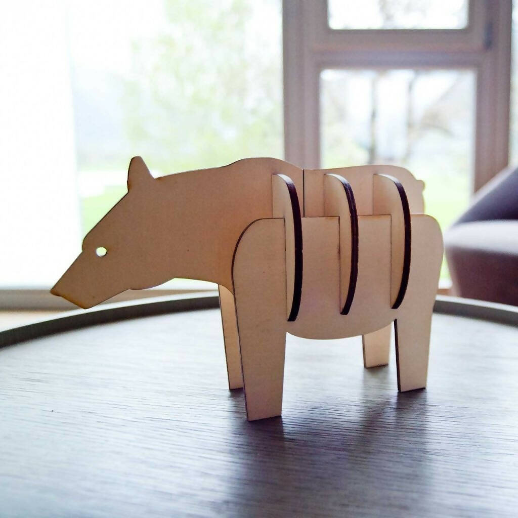 Mhūka Forest / The Bear