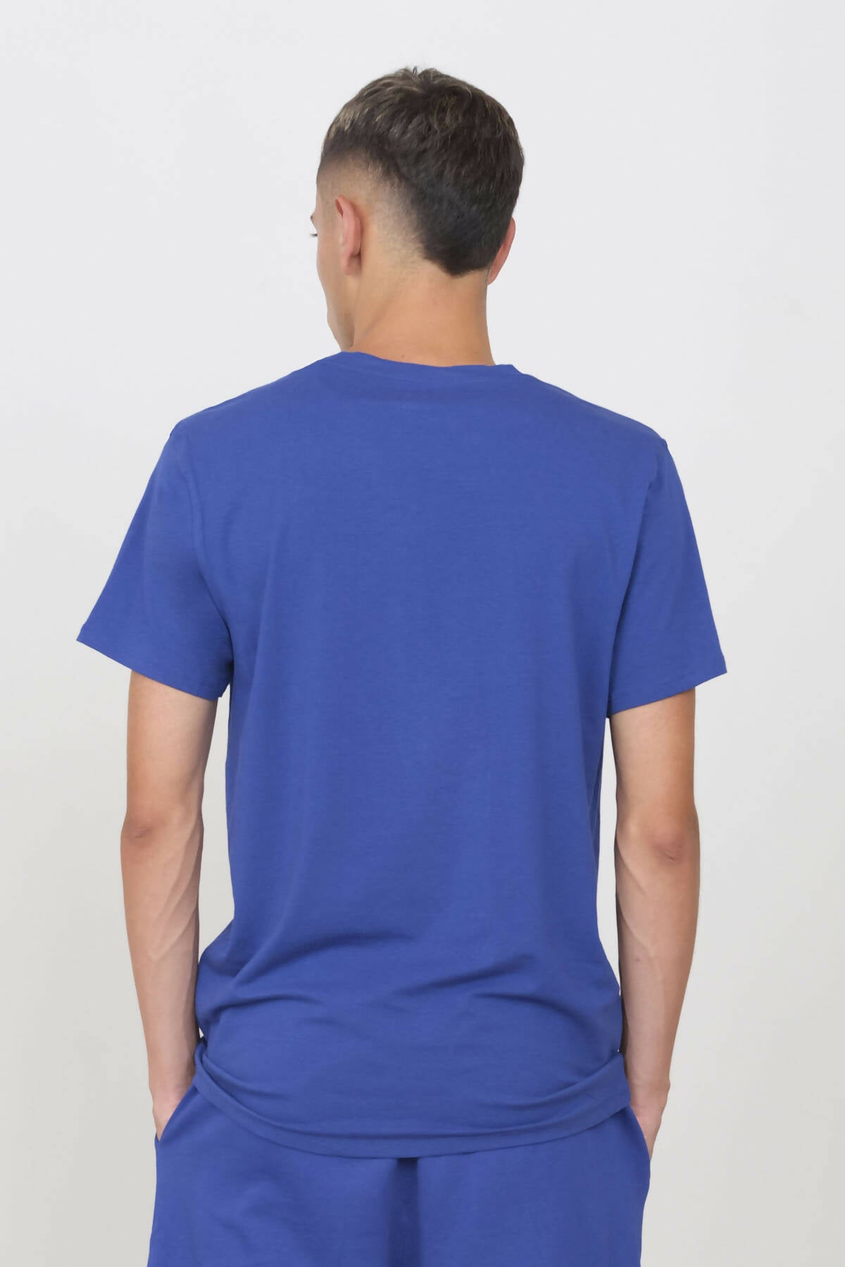 Camiseta con cuello en V Royal